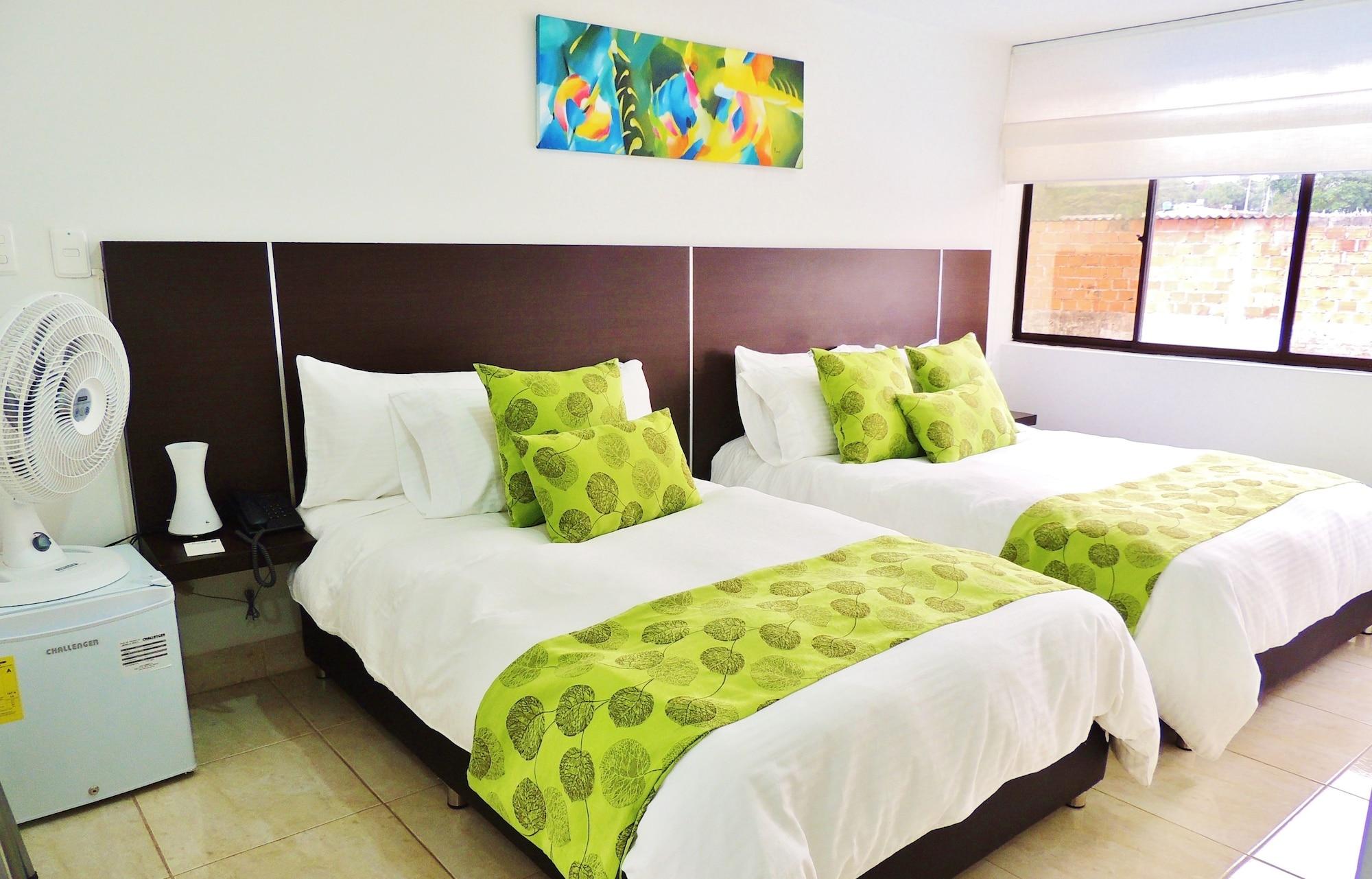 Hotel Montes De La Castellana Armenia  Exterior photo